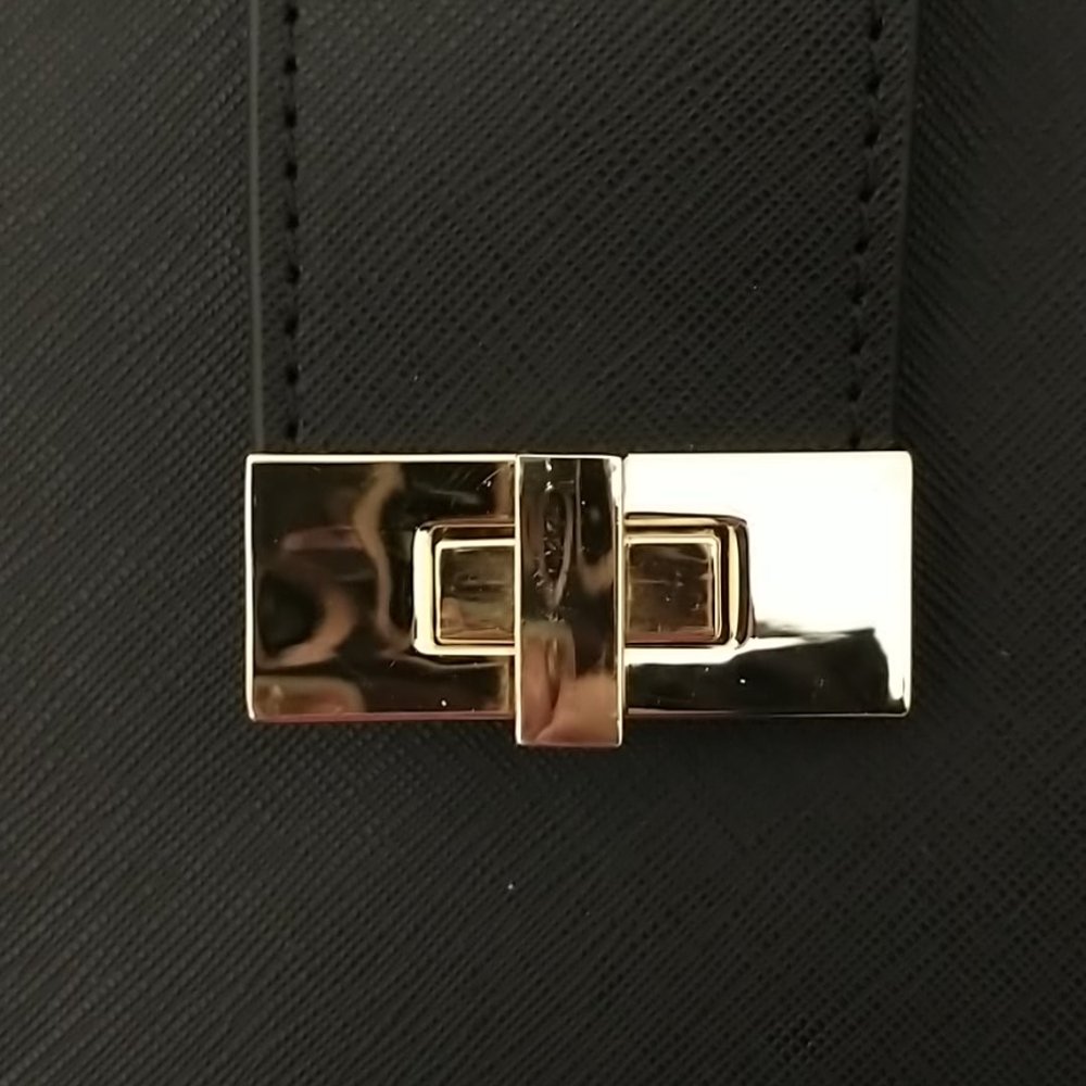 New Trina Turk purse black - Picture 3 of 7